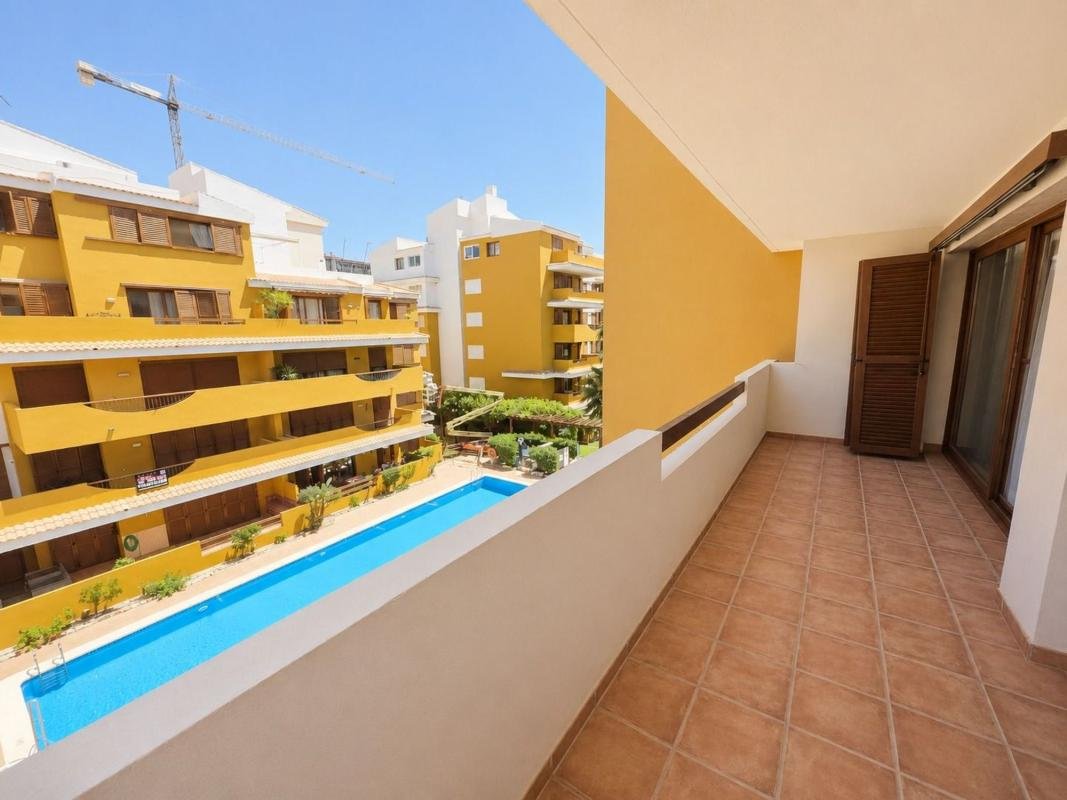 property-586999-28-medium Piso en Avenida de las Olas s/n, Punta Prima, Torrevieja